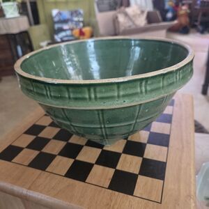 Vintage Green McCoy Bowl
